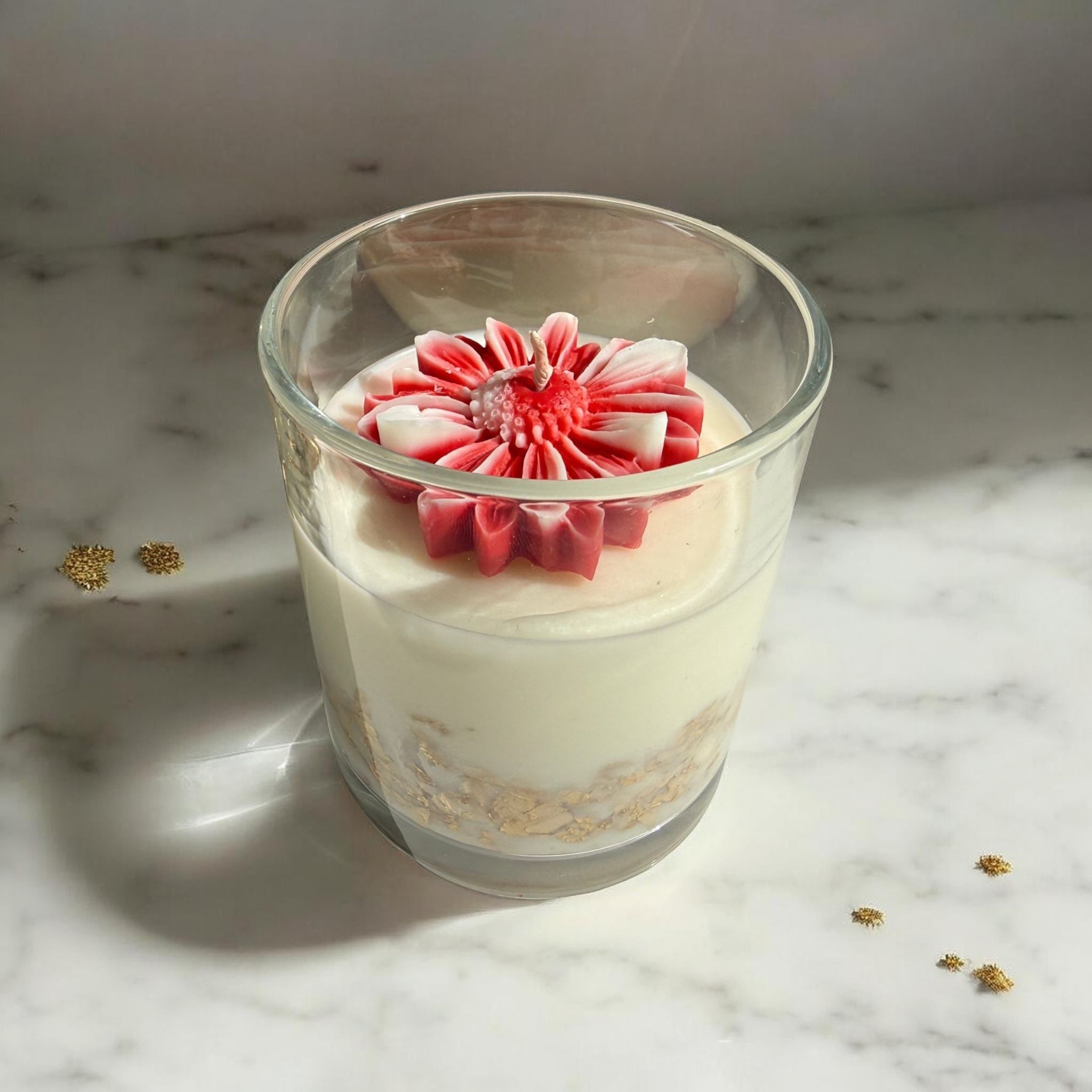 Goldene Dahlia – Handgefertigte Luxus-Sojakerze